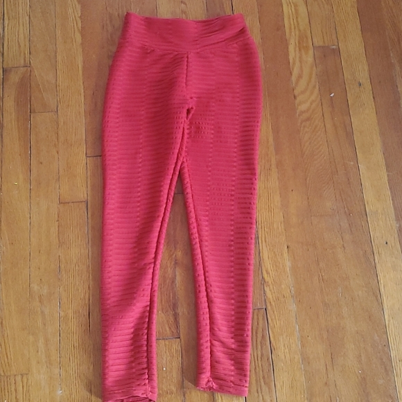 SMALL padded workout bra ONLY - Picture 2 of 8